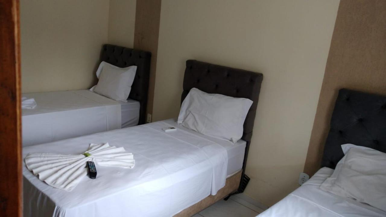 Hotel Praia Da Paixao Prado Eksteriør bilde